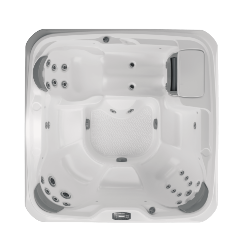 Peyton® Hot Tub in St. Louis